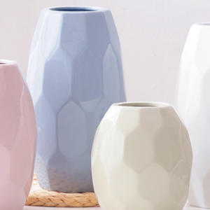 Ваза – деталь інтер’єру, що задає настрій