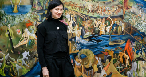 “Всесвіт навиворіт”: у Києві відкривається виставка Аліни Гаєвої