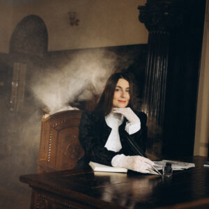 Євгенія Кужавська: «Я пишу про історичні події, живучи в історичних подіях»