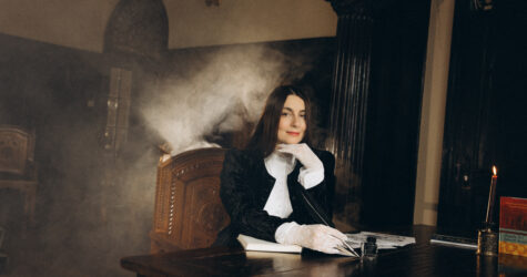 Євгенія Кужавська: «Я пишу про історичні події, живучи в історичних подіях»