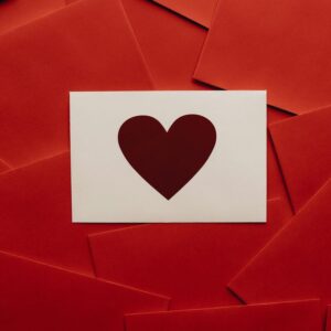 Чому День святого Валентина дедалі частіше викликає стрес, а не радість: результати дослідження