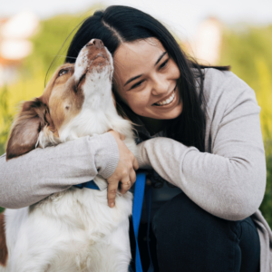 Як домашні улюбленці допомагають людям справлятися зі стресом: дослідження