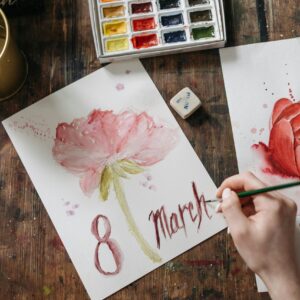 8 березня без кліше. Як провести цей день, якщо не хочеться квітів і ресторанів