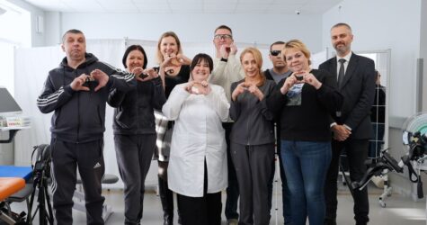 Жити по-новому: як військовим, які втратили зір, допомагають у РеабіЦентрі