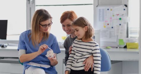 20 березня — Всесвітній день здоров’я ротової порожнини: п’ять порад стоматологів для здорової усмішки дитини