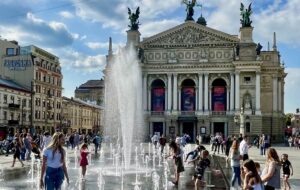 Куди піти у Львові влітку: 11 атмосферних місць для відпочинку