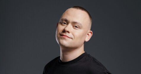 Інтерв’ю про кохання без прикрас: THE OLEG про 5 років стосунків, звикання до самотності та вдячність колишній