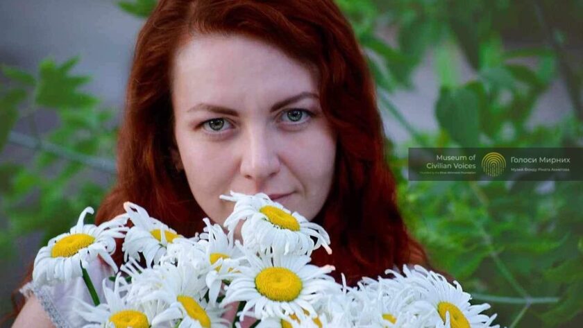 «Щоденник Катерини Савенко»: записи мешканки Маріуполя про облогу міста видали книгою